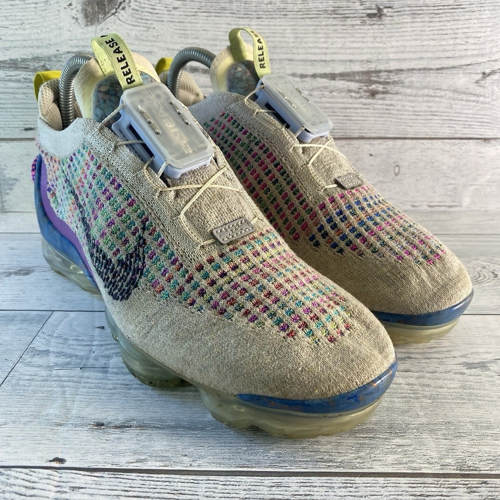 Nike Shoes Womens 8 Multicolor Air VaporMax Flyknit Running No Tie CJ6741-001